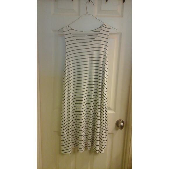 Abound Dress, Women's size XL summer Black & White Striped, Sleeveless, EUC - Picture 1 of 6